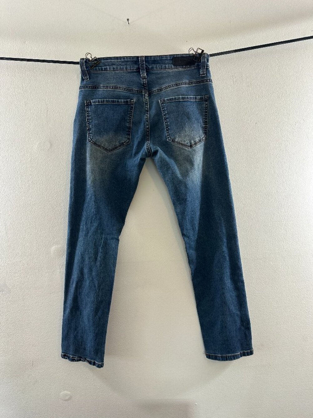 Kenneth Cole Slim fit blue jeans 28 by 30